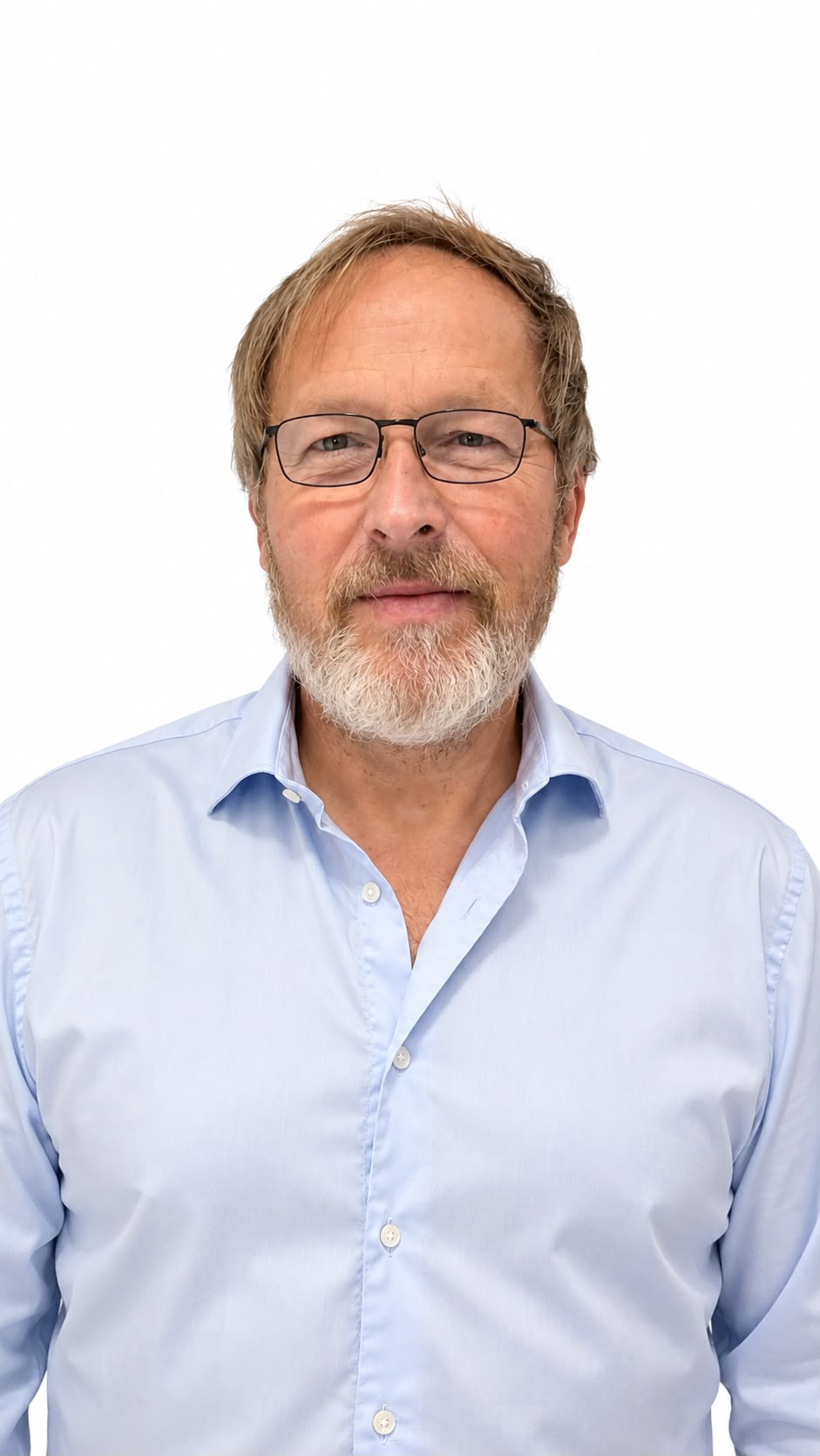 Dr. Frode van der Laak